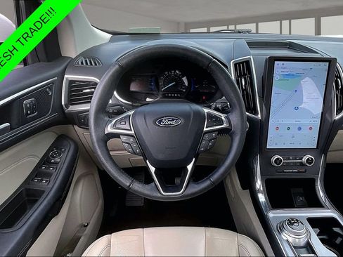 Used 2021 Ford Edge Titanium w/ Equipment Group 301A FWD image 8