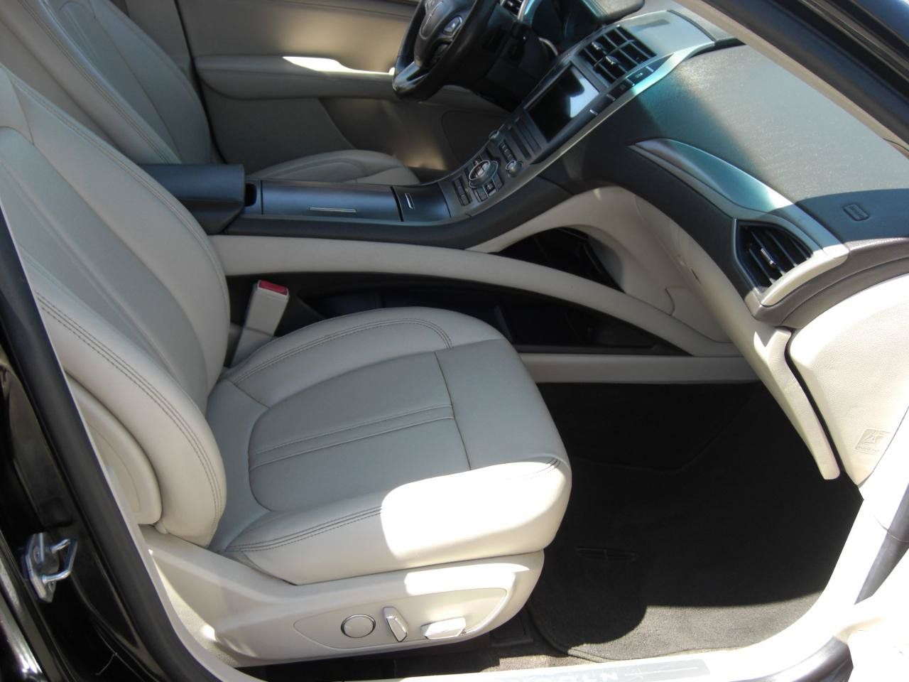 Used 2018 Lincoln MKZ Premiere w/ Magnetic Appearance Package FWD image 15