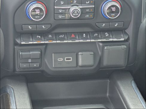 Certified 2020 Chevrolet Silverado 1500 LT Trail Boss AWD/4WD image 26