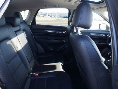 Used 2024 MAZDA CX-5 Carbon Edition image 23