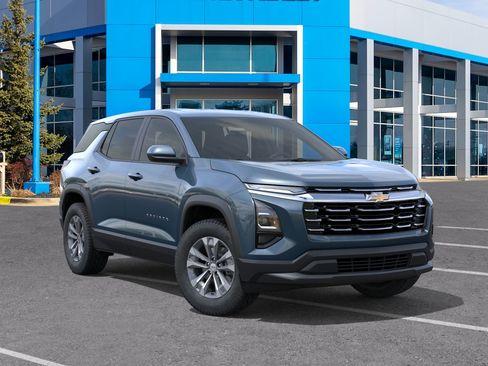 New 2026 Chevrolet Equinox LT w/ Convenience Package II FWD image 31