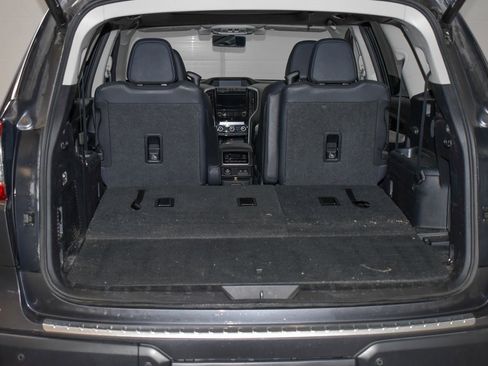 Used 2021 Subaru Ascent Touring image 25