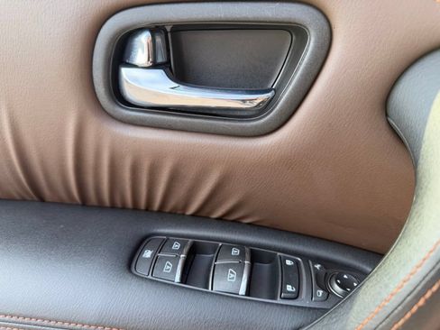 Used 2020 Nissan Armada Platinum w/ Platinum Reserve Package RWD image 21