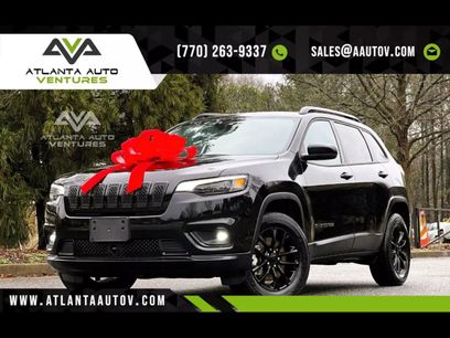 Used 2023 Jeep Cherokee Altitude Lux
