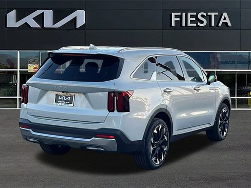 New 2026 Kia Sorento EX image 4
