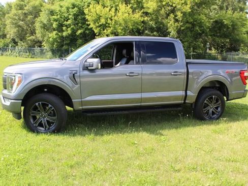 Used 2022 Ford F150 Lariat w/ Equipment Group 502A High AWD/4WD image 3