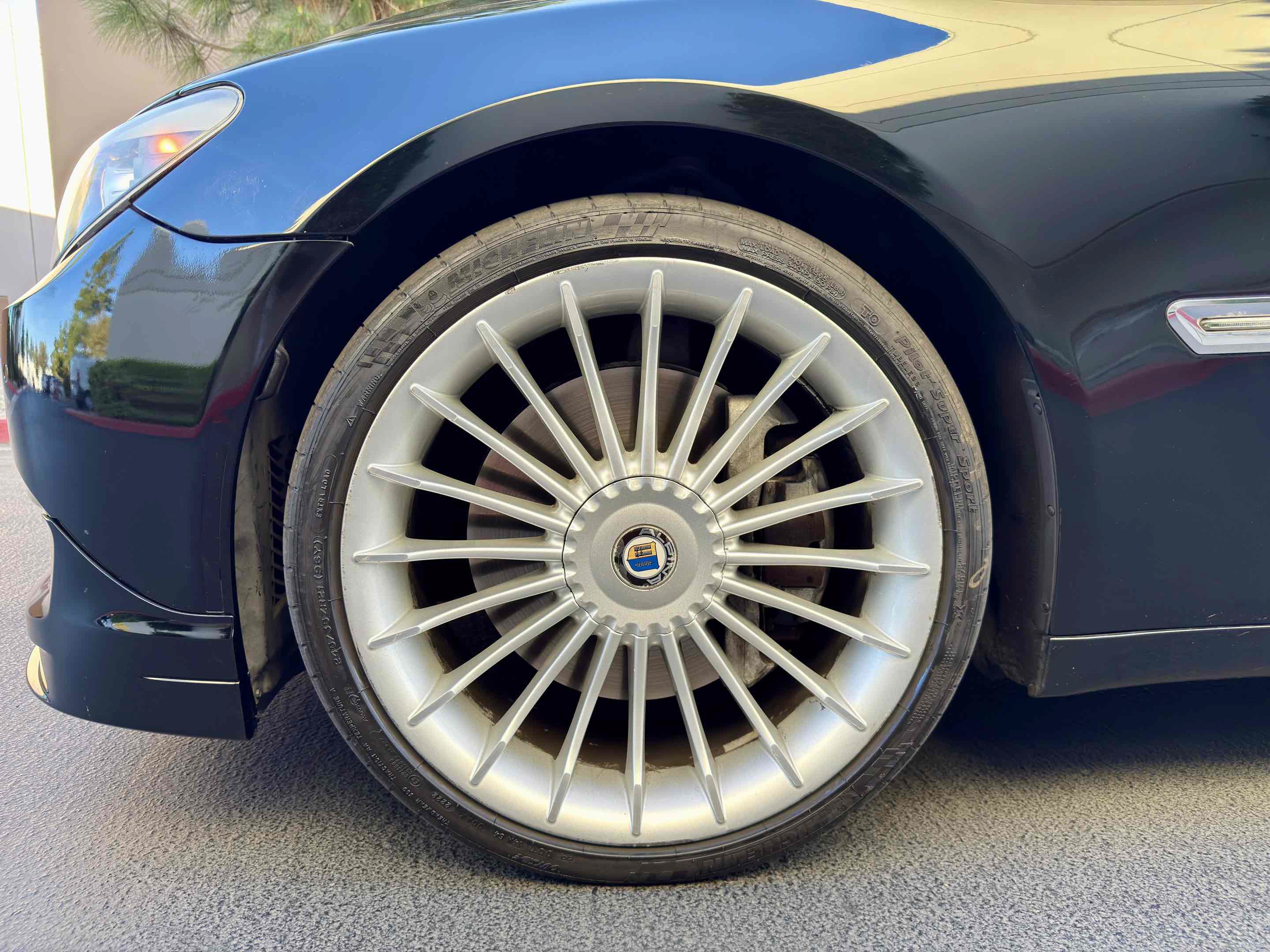 Used 2012 BMW ALPINA B7 RWD image 19