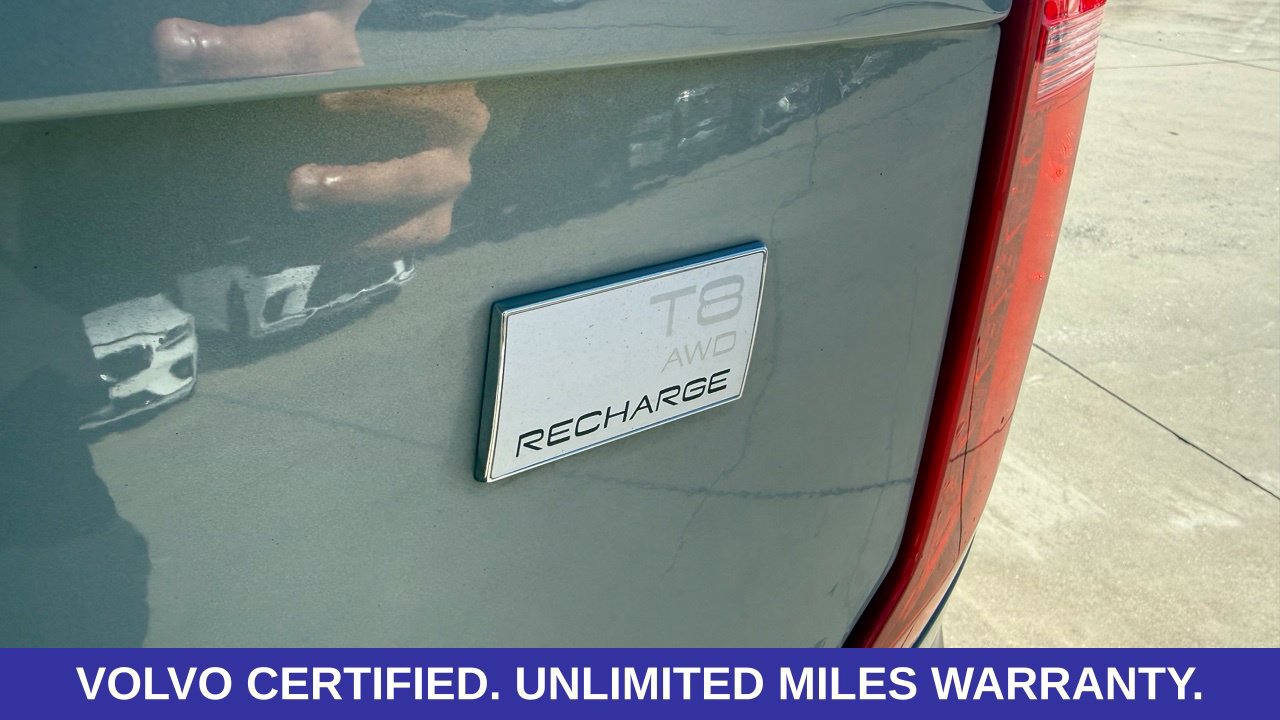 Certified 2024 Volvo XC90 T8 Plus w/ Protection Package Premier AWD/4WD image 9