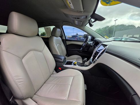 Used 2014 Cadillac SRX FWD image 11