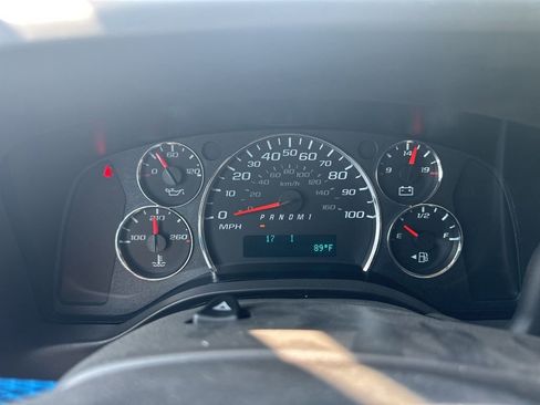 New 2025 Chevrolet Express 3500 w/ Power Convenience Package RWD image 40