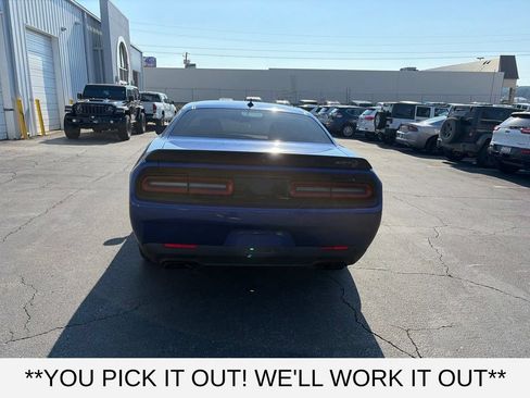 Used 2022 Dodge Challenger SRT Hellcat Redeye RWD image 5