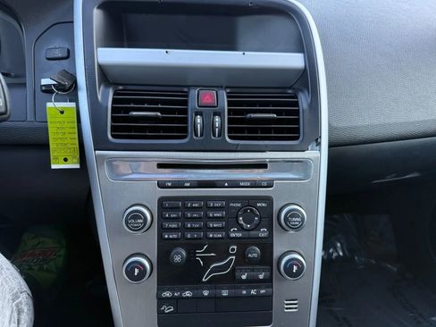 Used 2010 Volvo XC60 3.2 image 21