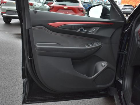 New 2026 Chevrolet TrailBlazer RS w/ Convenience Package image 12