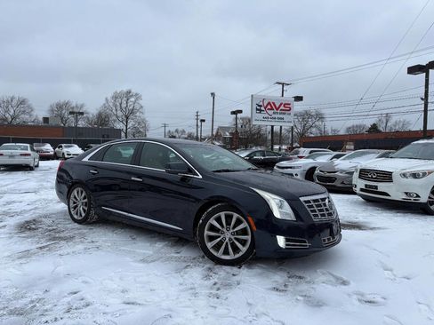 Used 2014 Cadillac XTS Luxury w/ Driver Awareness Package image 1
