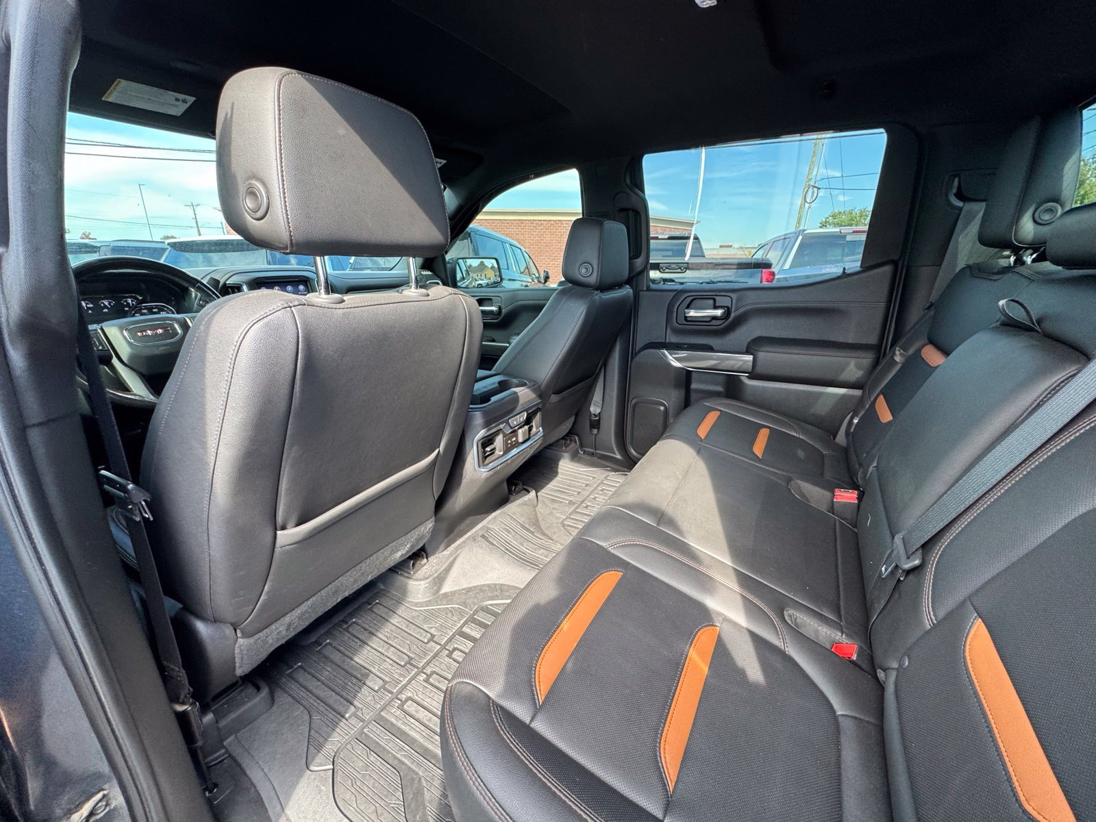 Used 2019 GMC Sierra 1500 AT4 w/ AT4 Premium Package AWD/4WD image 27