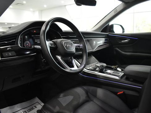 Used 2023 Audi Q8 Premium Plus w/ Premium Plus Package image 14