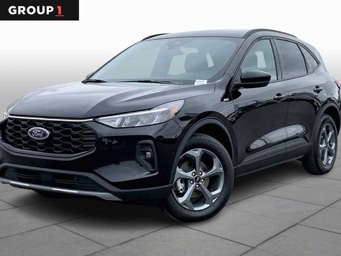 Certified 2025 Ford Escape ST-Line Select AWD/4WD image 1