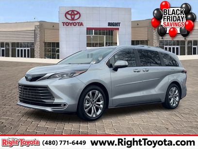 Certified 2022 Toyota Sienna Platinum