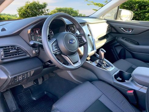 Certified 2025 Subaru Outback Premium image 17