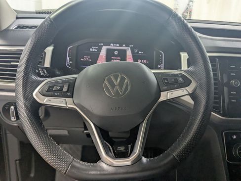 Used 2023 Volkswagen Atlas SEL R-Line AWD/4WD image 13