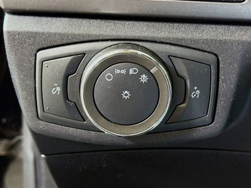 Used 2020 Ford Fusion SEL image 11