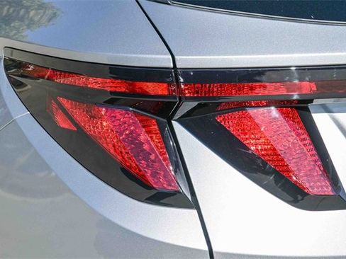 New 2025 Hyundai Tucson SEL image 8