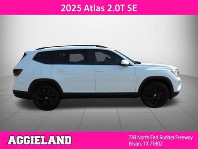 Used 2025 Volkswagen Atlas SE
