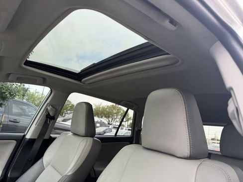 Used 2014 Toyota RAV4 XLE image 20