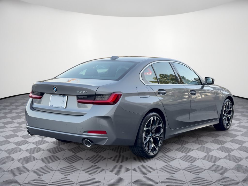 Certified 2026 BMW 330i Sedan RWD image 9