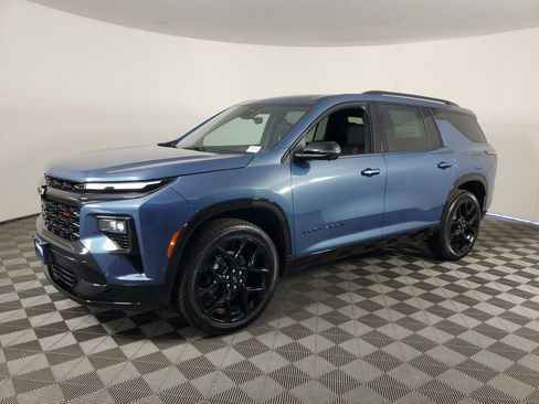 New 2026 Chevrolet Traverse RS image 8