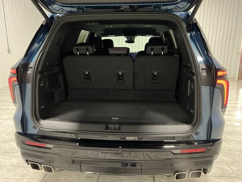 New 2026 Chevrolet Traverse RS image 26