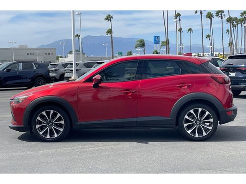 Used 2019 MAZDA CX-3 Touring w/ Preferred Equipment Package FWD image 3