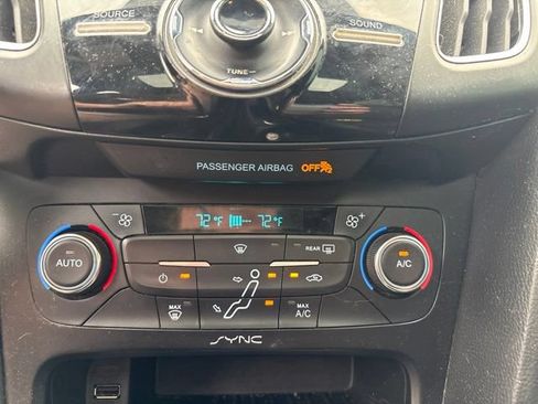 Used 2017 Ford Focus ST w/ Equipment Group 401A FWD image 8