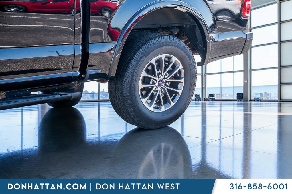 Used 2019 Ford F150 XLT w/ Equipment Group 302A Luxury AWD/4WD image 38