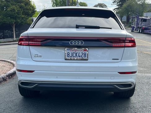 Used 2019 Audi Q8 Premium w/ Convenience Package image 5