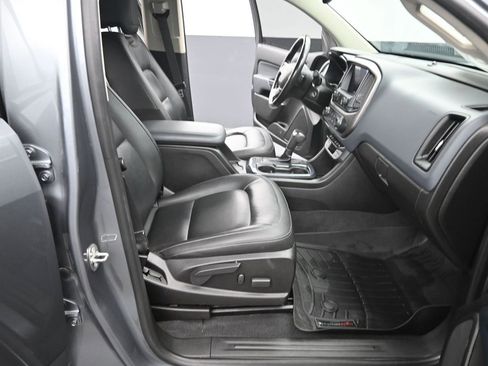Used 2020 Chevrolet Colorado Z71 AWD/4WD image 17