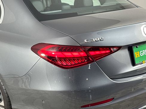Used 2022 Mercedes-Benz C 300 Sedan w/ Pinnacle Trim Package image 36