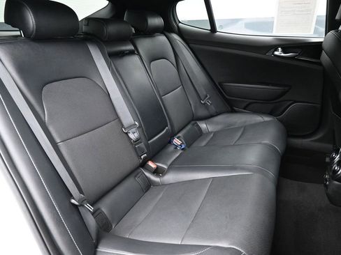 Used 2022 Kia Stinger GT-Line RWD image 24