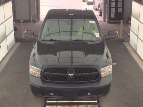 Used 2018 RAM 1500 Tradesman AWD/4WD image 2