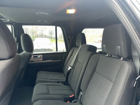 Used 2017 Ford Expedition EL XLT AWD/4WD image 10