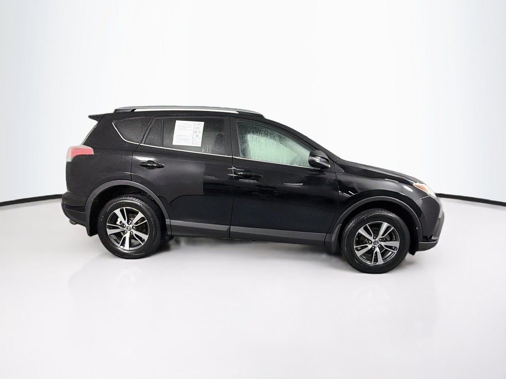 Used 2017 Toyota RAV4 XLE w/ Plus Extra Value Package AWD/4WD image 11