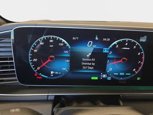 Used 2021 Mercedes-Benz GLS 450 4MATIC image 23