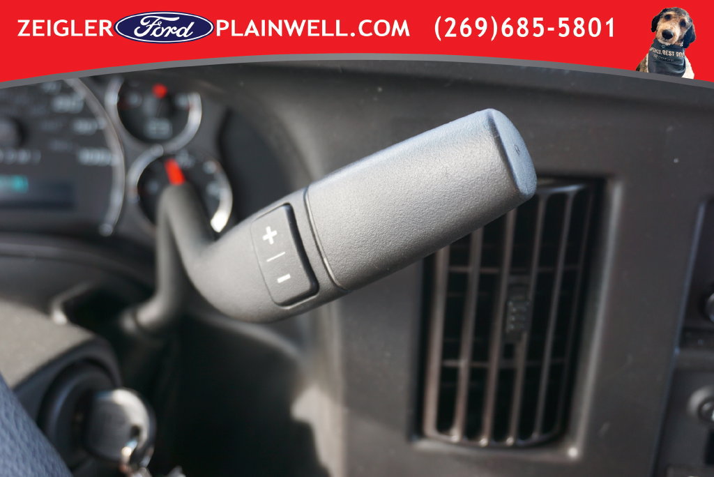 Used 2022 GMC Savana 2500 w/ Driver Convenience Package RWD image 18
