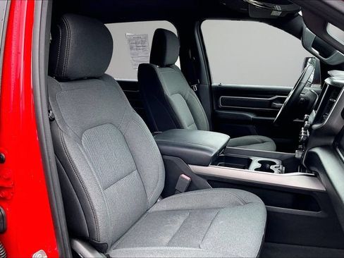 Used 2020 RAM 1500 Big Horn AWD/4WD image 30