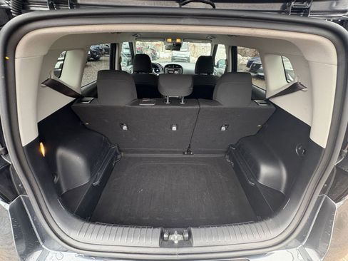 Used 2025 Kia Soul LX w/ LX Technology Package image 27