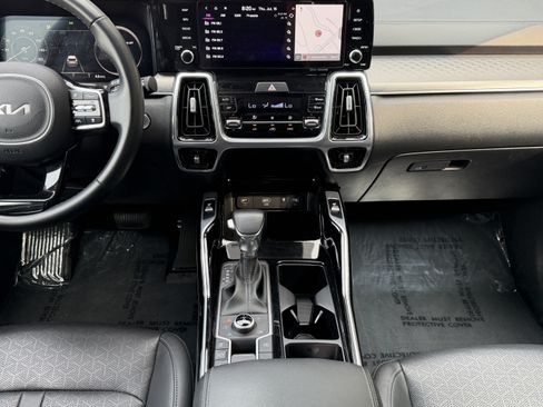 Used 2023 Kia Sorento SX AWD/4WD image 20