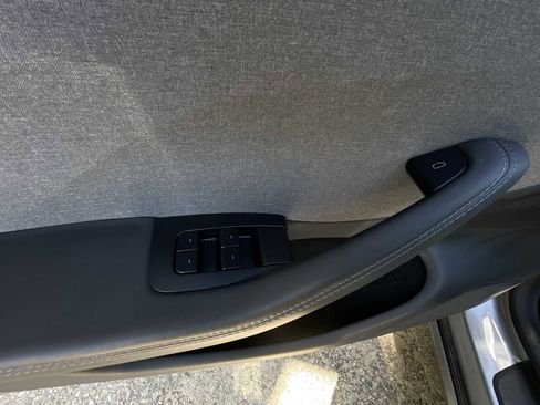 Used 2025 Tesla Model 3 Long Range image 21