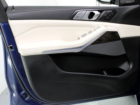 Used 2019 BMW X7 xDrive40i w/ Premium Package image 36