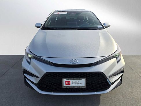 Certified 2025 Toyota Corolla SE image 8