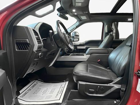 Used 2021 Ford F350 Lariat image 12